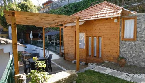 Bungalow with Garden View