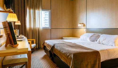 Twin Room with City View