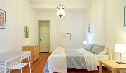 Superior Double Room with Shared Bathroom