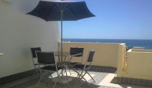 One-Bedroom Apartment with Sea View