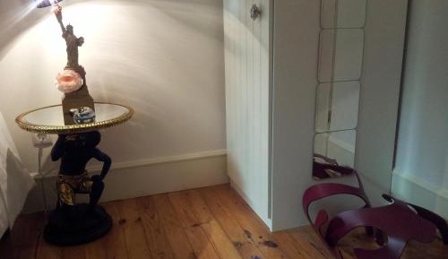 Single Room with Shared Bathroom