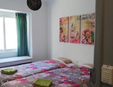 Twin Room with Shared Bathroom