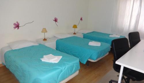Triple Room with Shared Bathroom