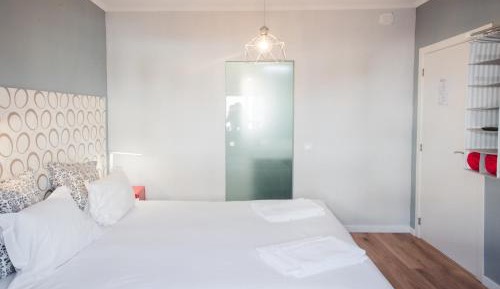 Double or Twin Room with Private Bathroom