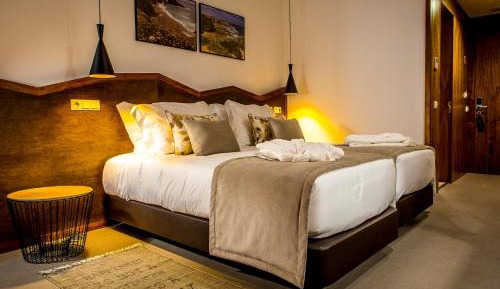 Double Room with Mountain View