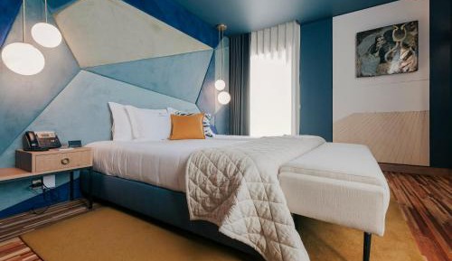 Deluxe Junior Suite