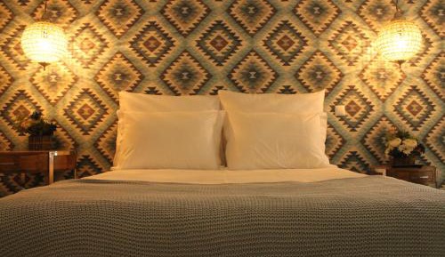 Deluxe Double Room with Extra Bed