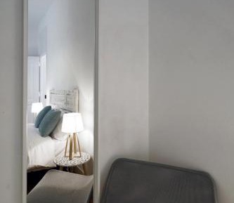 Standard Double Room with Shared Bathroom