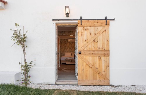 Setubal Villa | Mountain Arrábida Lodge by CadenzaLux