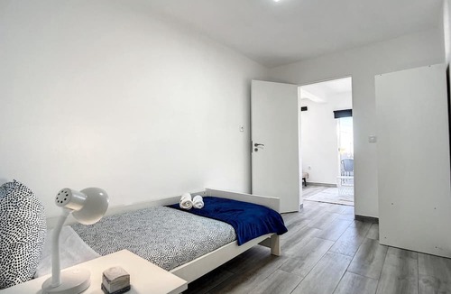 Canical Apartment | Casa da Av 2 by Atlantic Holiday