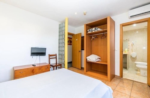 Charneca de Caparica e Sobreda Hotel | Residencial Lareira do Pinheirinho