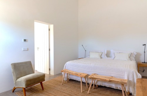 Evora Hotel | Cenoura-Brava Villas & Suites.