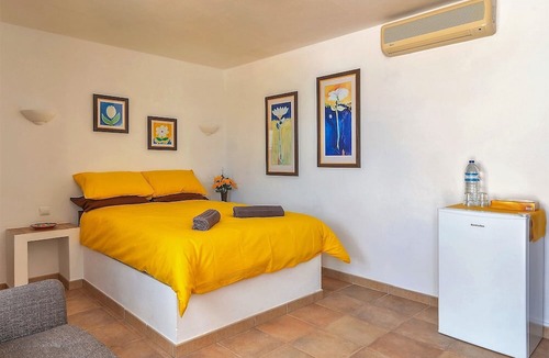 Silves Bed & Breakfast | Casa dos Ninos Family Room 5