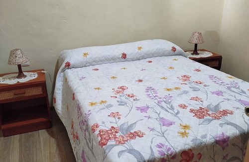 Santana de Cambas House | Casa do Rosa - Sleeps 6 - Parking - Wifi