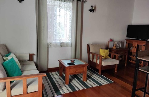 Capelo House | Casal do Vulcão