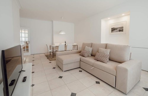 Boavista Apartment | Grand Apartment Mercado BOM Sucesso by Vacationy
