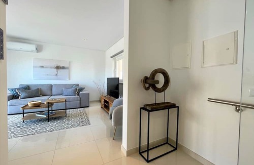 Patroves Apartment | Albufeira Deluxe Residence With Pool