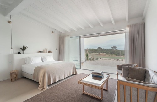 Baia dos Tiros Hotel | Amaria