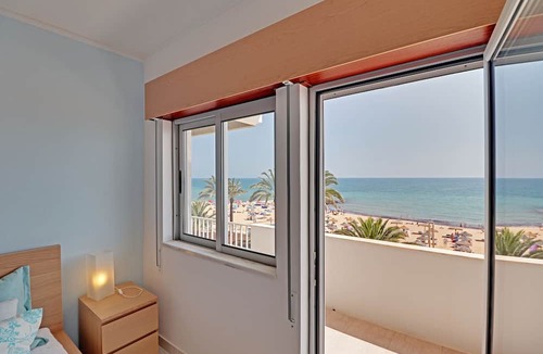 Cavacos Apartment | Quarteira Beach & Ocean View 1 by Homing