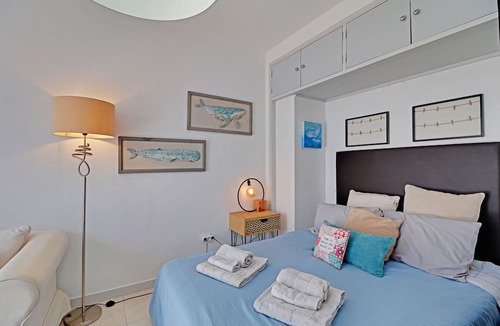 Montenegro Apartment | Faro Airport Flat 1 by Homing