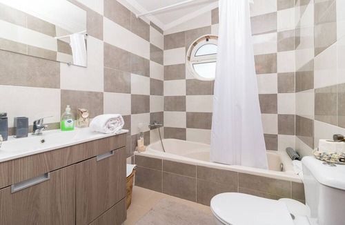 Barril de Baixo Villa | Villa S. Jorge w/Private Pool - 5min from beach