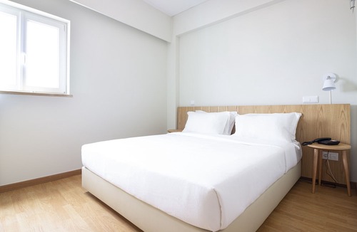 Portimao City Centre Hotel | WHE Hotel