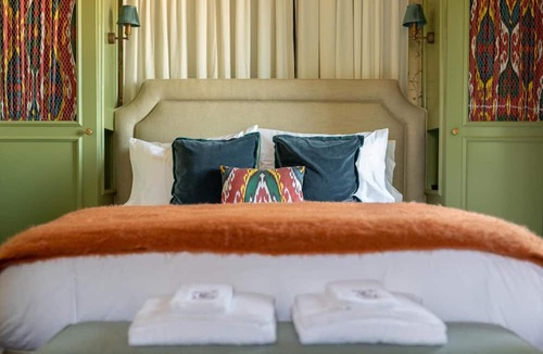 Sintra House | Rosegarden Essence Sintra