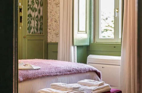 Sintra House | Rosegarden Essence Sintra