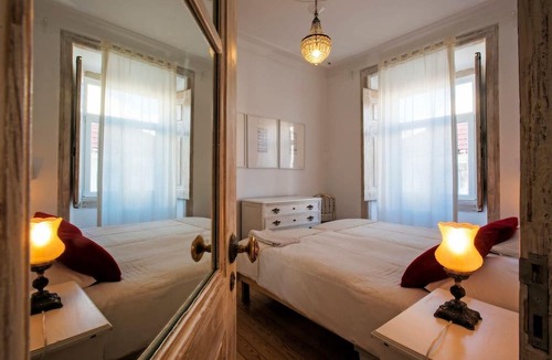 Lisbon Old Town Apartment | Holiday apartment Lisbon for 1 - 6 persons with 2 bedrooms - Holiday apartment in one or multi-famil