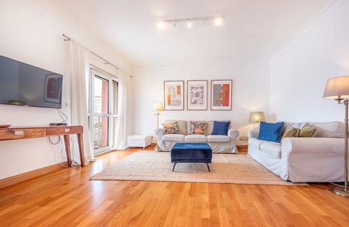 Sao Domingos de Benfica Apartment | GuestReady - Laranjeiras Family Home