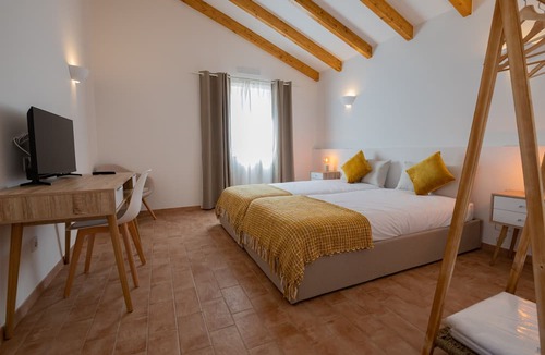 Santiago do Cacem House | Ares do Monte - Turismo Rural