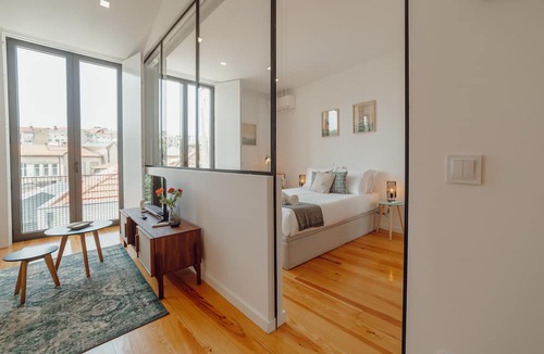 Campanha Apartment | Courtyard Oporto Design Apartment G