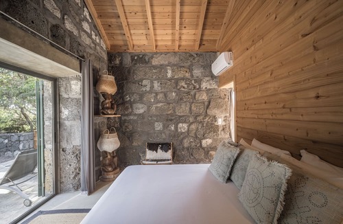 Monte House | Pocinhobay