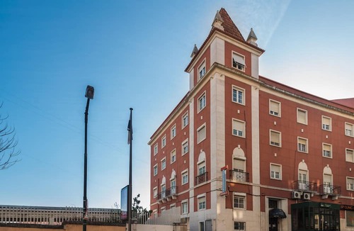 Santa Isabel Hotel | V Dinastia