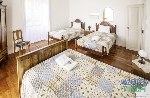 Praia da Vitoria House | Hospedaria Casa D Av - Triplo