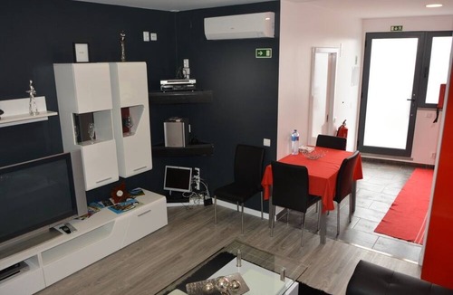 Santa Maria Maior Apartment | Sea and Sun 4 You - Choupana Studio