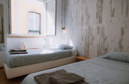 Misericordia Hostel | The Lx Hill Hostel