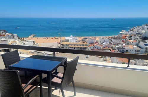 Calicos Apartment | Albufeira Sea View 25