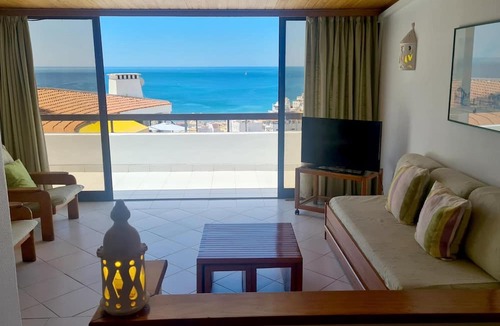 Calicos Apartment | Albufeira One Step to the Beach 13 by Rentals in Algarve