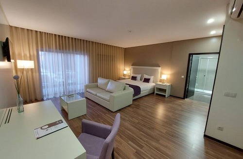 Espinho Hotel | Hotel Monte Lírio