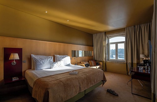 Campanha Hotel | Pestana Palacio do Freixo, Pousada & National Monument - The Leading Hotels of the World
