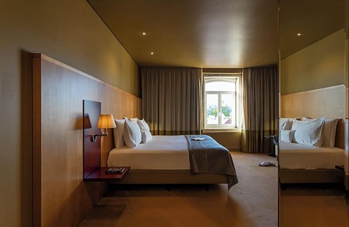 Campanha Hotel | Pestana Palacio do Freixo, Pousada & National Monument - The Leading Hotels of the World