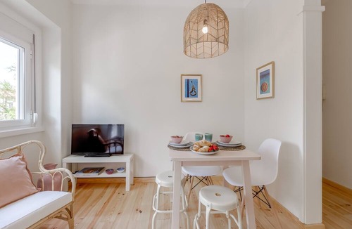 Alvalade Apartment | Sunny, Bright and Quiet Apartment, By TimeCooler