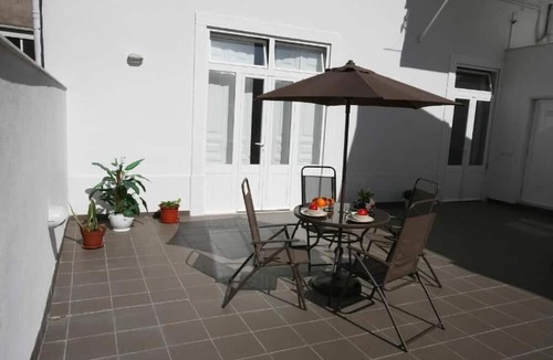 Mina House | Primavera