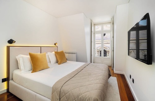 Sacramento Apartment | Luxury Chiado Prime Apartment