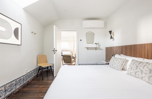 Santa Maria Maior Apartment | Lisbon Downtown Luxury Family Residence