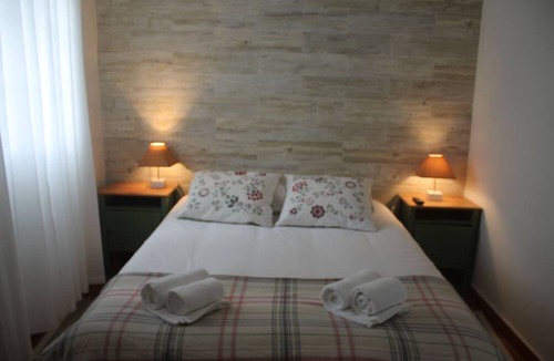 Lamas Villa | A Montejunto Villa - Casa do Mocho w/ shared outdoor pool, Free WiFi