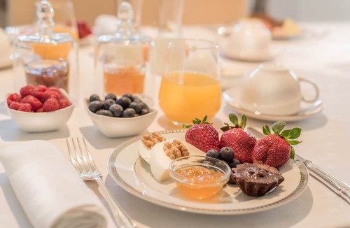 Cobre Bed & Breakfast | Cascais Casa Laranja