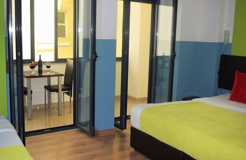 Lisbon Old Town House | Universo Romântico Guesthouse & Spa