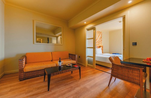 Lombo do Doutor Resort | Calheta Beach - All Inclusive